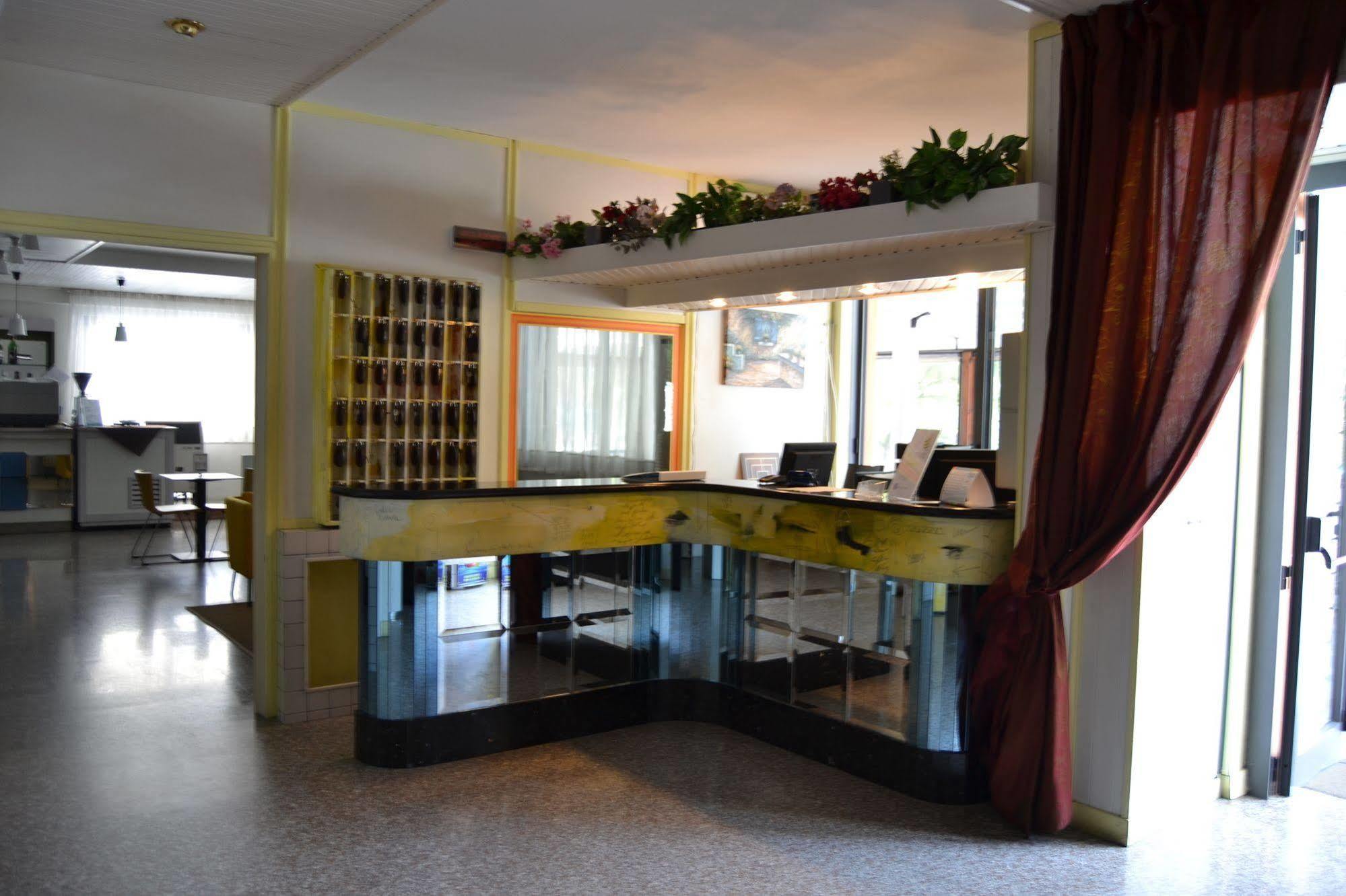 Hotel Apis Rimini Esterno foto